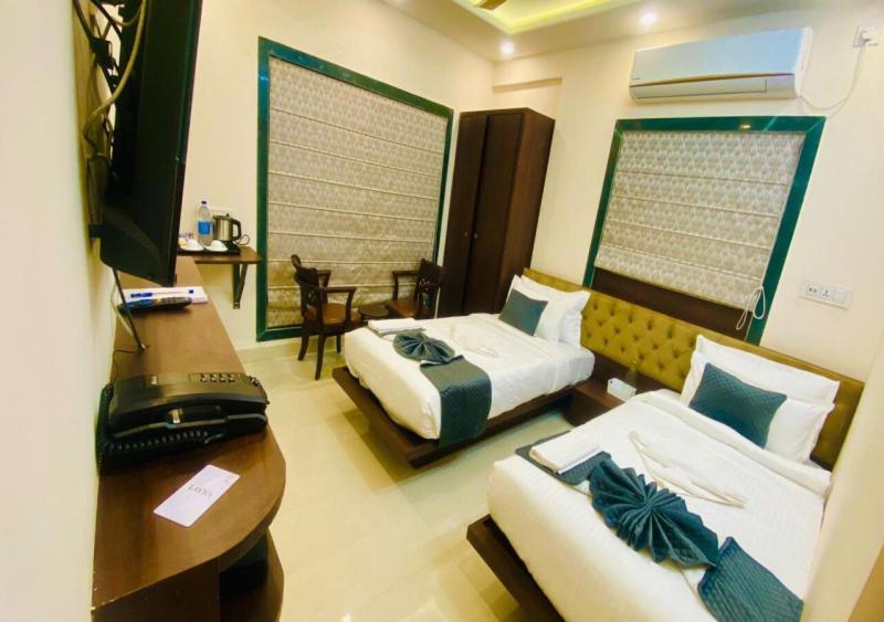 One Infinity Residency Hotel Kolkata Exterior photo