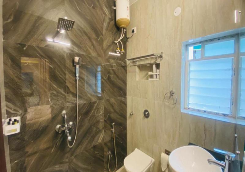 One Infinity Residency Hotel Kolkata Exterior photo